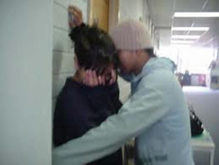 اسرار المجتمع| قصص يمنيات مع التحرش الجنسي وأسلحتهن المطورة لمواجهته