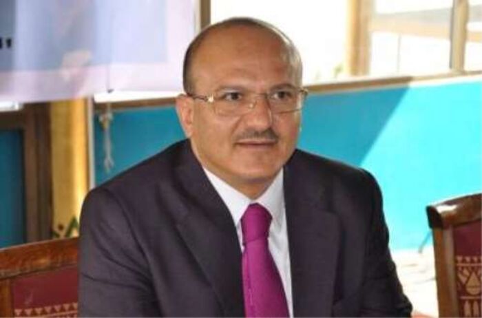 اسرار اليمن| يحيى صالح يكشف عن تحريات وجمع معلومات حول من قام بخيانة الرئيس صالح والمخططات التي تستهدف المؤتمر