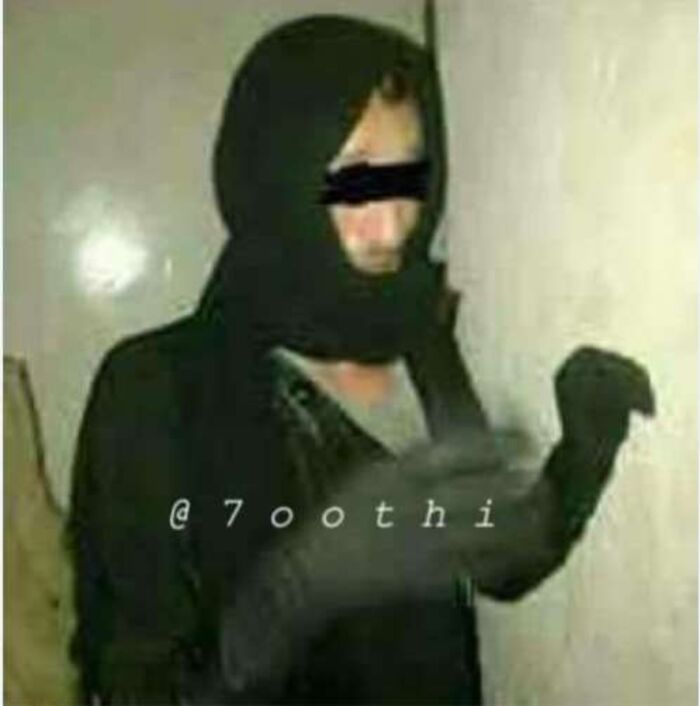 اسرار اليمن| بهذه المحافظة..!؟ القبض على مشرف حوثي مرتديا ملابس نسائية .. التفاصيل