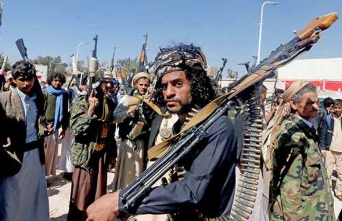 اسرار | آخر بشاعات الحوثيين.. اختطاف النساء ليلاً بالعاصمة صنعاء