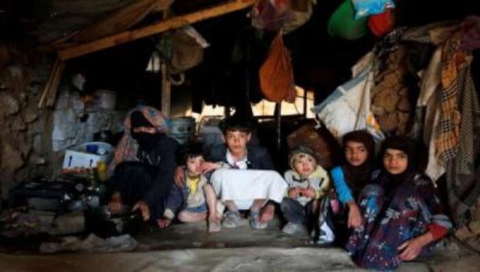 صحيفة لوتون السويسرية: مخاوف أمميّة من تقسيم اليمن.. وهادي لم يعد يسيطر على القوات بحكومته (ترجمة)