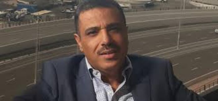 الصحفي جمال عامر يشن هجوما لاذعاً على الحوثي ويتحدث عن الإنجاز الوحيد للجماعة بعد استشهاد صالح !